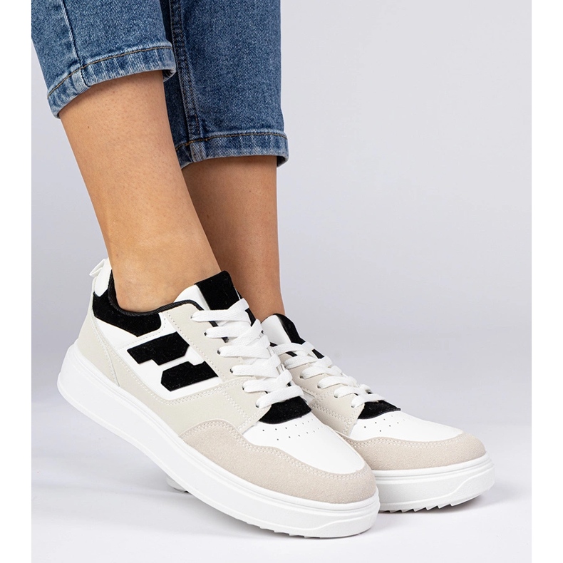 Baskets blanches et blanches pour femmes 2