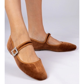 Ballerines de velours brunes avec une boucle 1