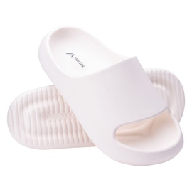 Martes Atro 92800661674 Blancs White Mousse blanche 1 Martes Atro 92800661674 Blancs White Mousse blanche 1