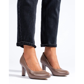 Escarpins classiques à talons beige foncé de Shelovet 2 Escarpins classiques à talons beige foncé de Shelovet 2