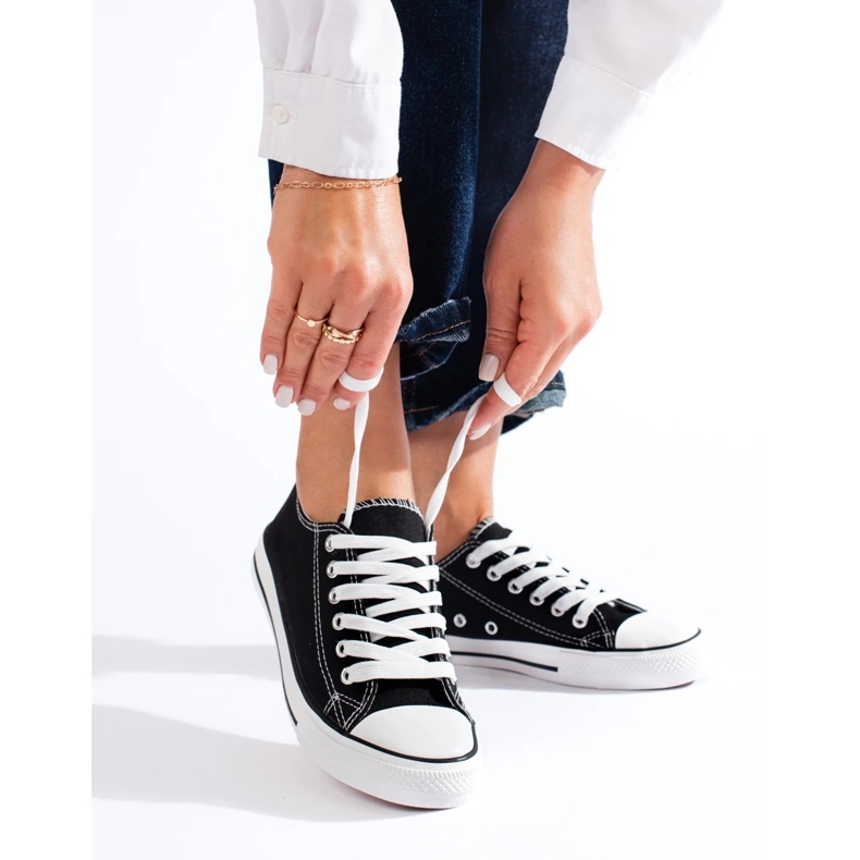 Baskets Shelovet noires classiques 2