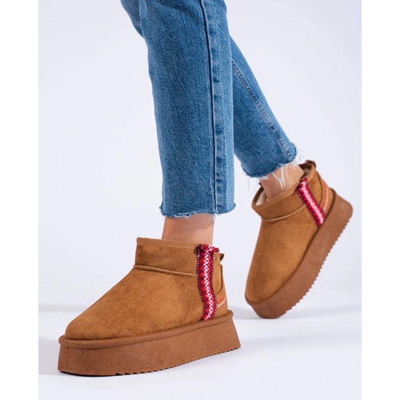 Boots de neige femme Shelovet en daim camel brun 2