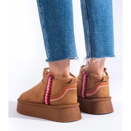 Boots de neige femme Shelovet en daim camel brun 3