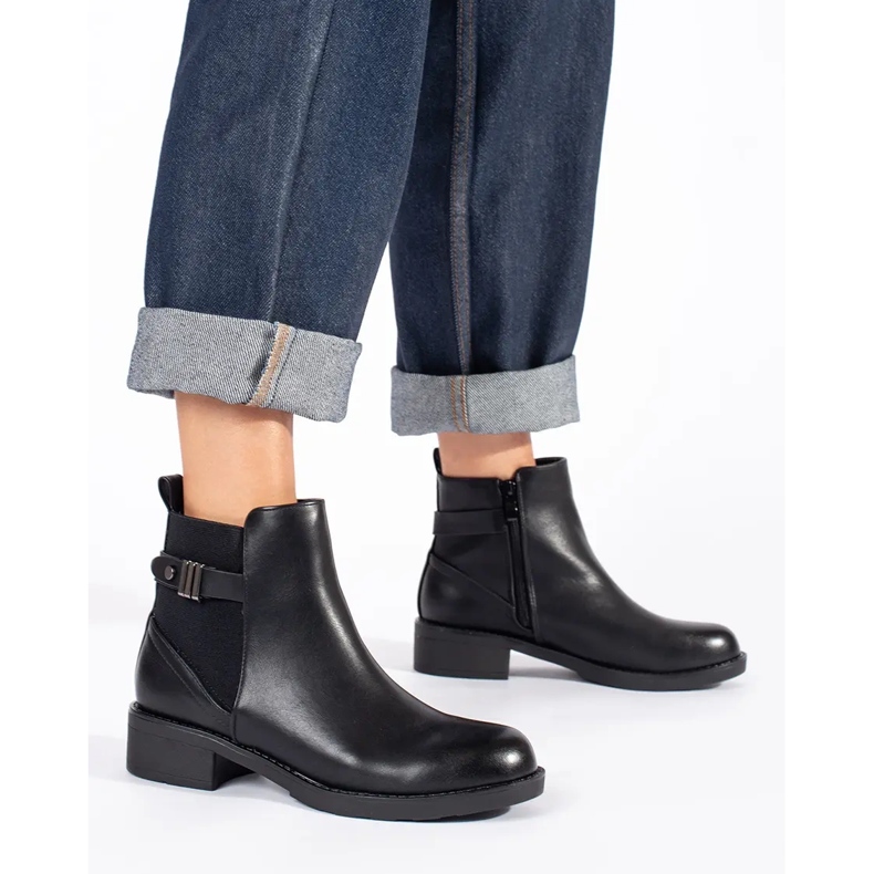 Bottines Chelsea femme noires à talons bas 1