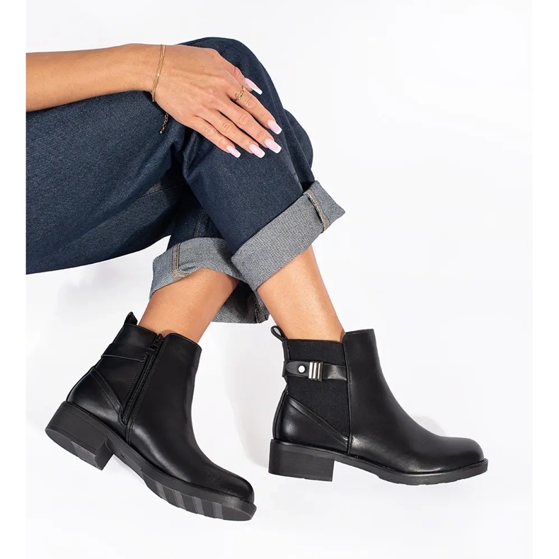 Bottines Chelsea femme noires à talons bas 2