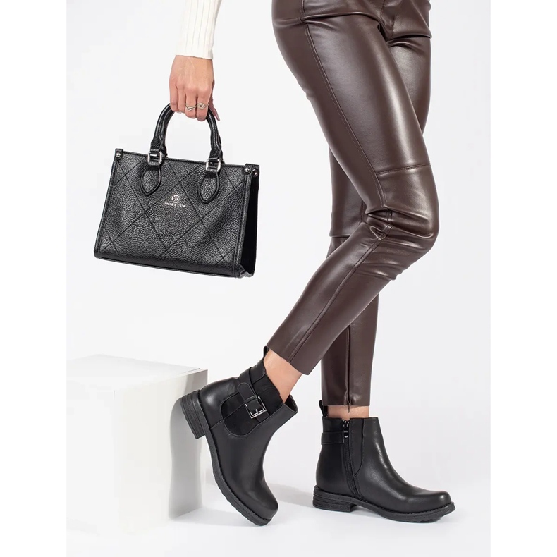 Bottines femme noires avec boucle sur talon bas 2