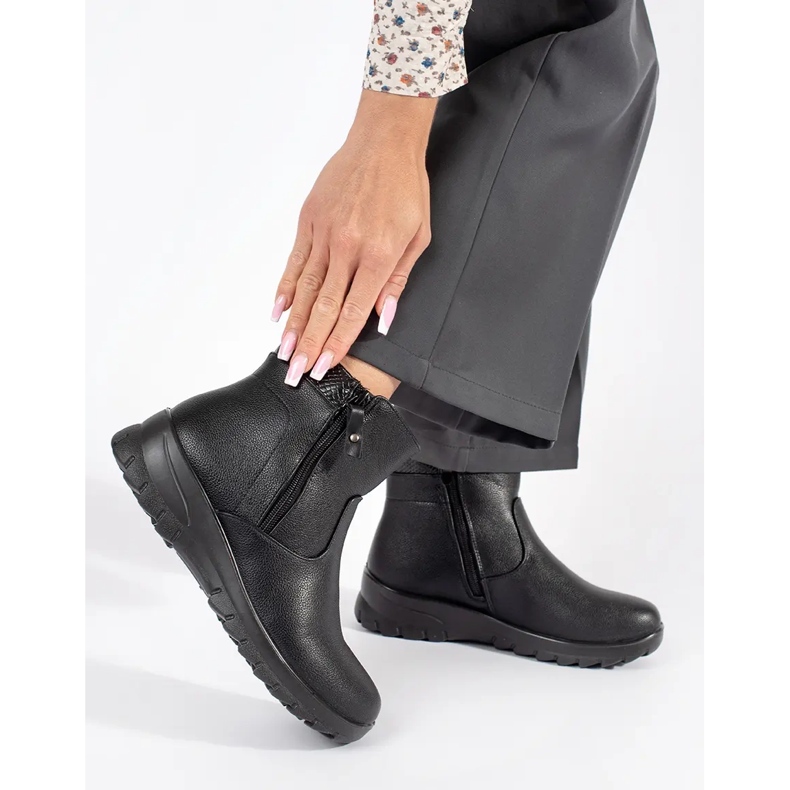 Bottines femme isolées confortables noires le noir 2