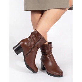 Bottines pour femmes en cuir marron avec tige à volants par Sergio Leone brun 2 Bottines pour femmes en cuir marron avec tige à volants par Sergio Leone brun 2