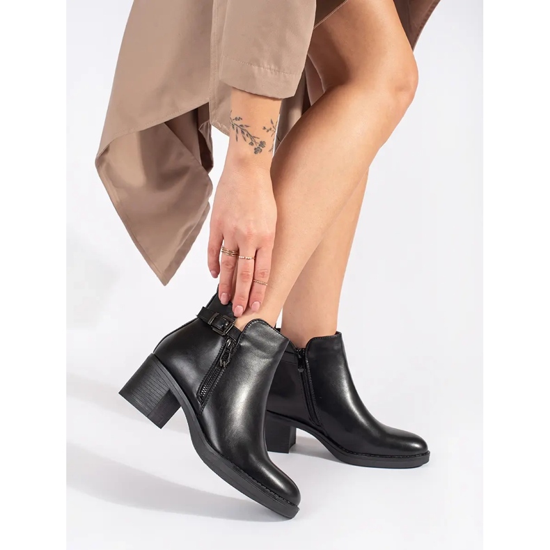 Bottines noires pour femmes avec fermeture éclair décorative et boucle le noir 1