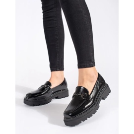 Goodin Mocassins femme noirs sur plateforme ornés d'une chaîne le noir 1 Goodin Mocassins femme noirs sur plateforme ornés d'une chaîne le noir 1
