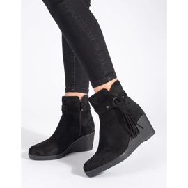 Bottines compensées femme en daim noir à franges 1