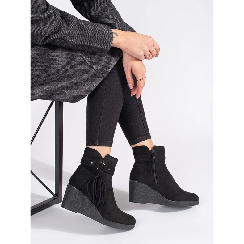 Bottines compensées femme en daim noir à franges le noir 2