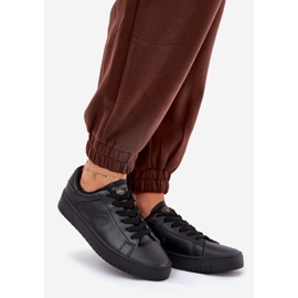 Baskets féminines basses avec Eco Leather Big Star NN274576 Black le noir 1