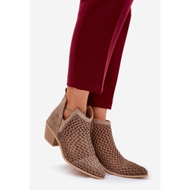 Talons hauts pour femmes avec les découpes et tresse kaki beige 1