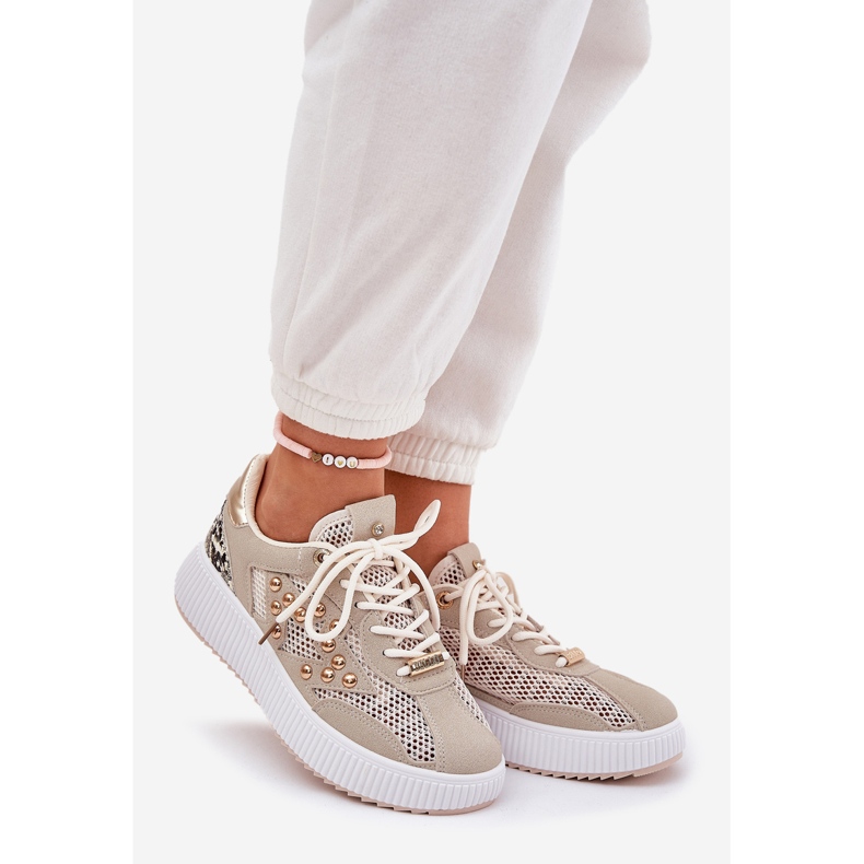 Chaussures de sport pour femmes avec maille et étalons beige 1 Chaussures de sport pour femmes avec maille et étalons beige 1