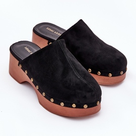 Clogs des femmes avec des noirs en daim eco le noir 8