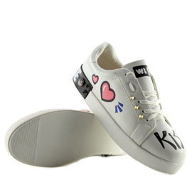 Baskets blanches avec inscriptions T302 White 2