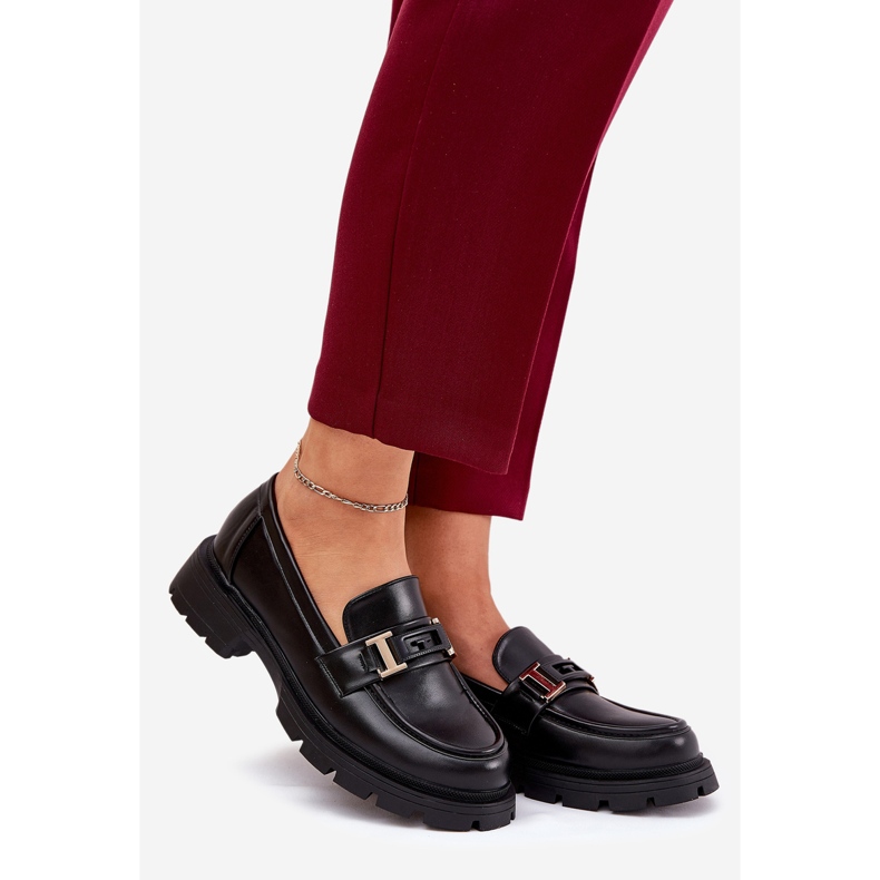 Mocassins féminins avec noir en cuir écologique 1