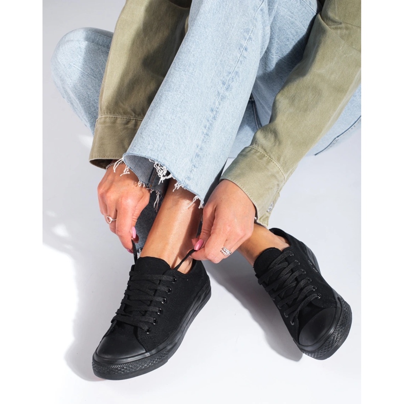 Baskets basses classiques noires Shelovet le noir 1