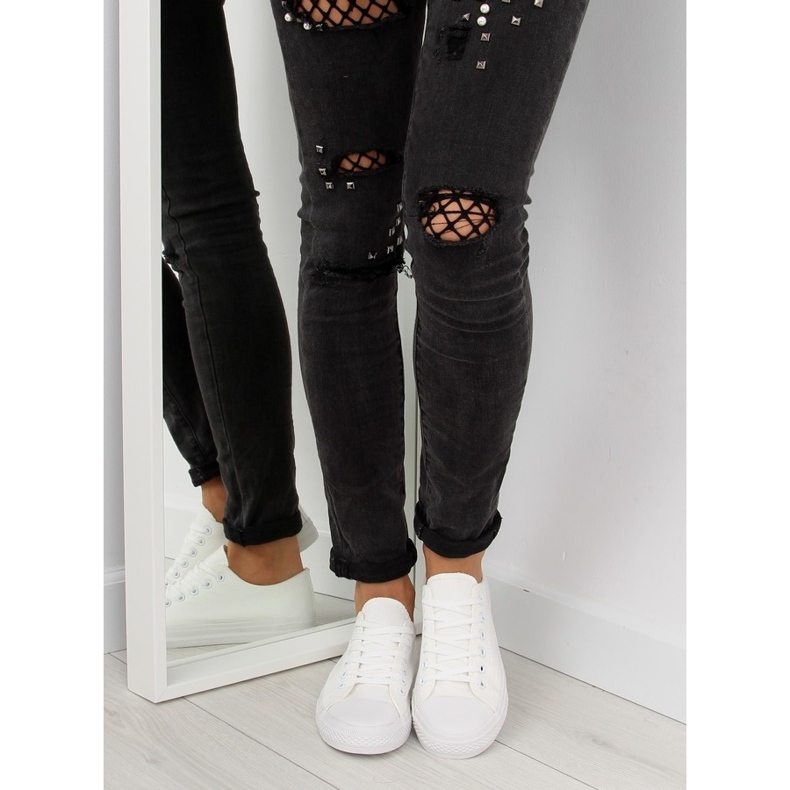 Baskets blanches monochromes femme 2