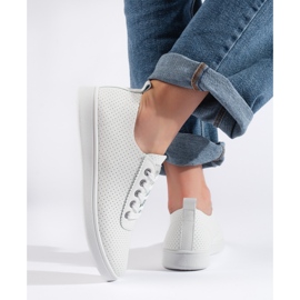 Baskets blanches classiques pour femme 2