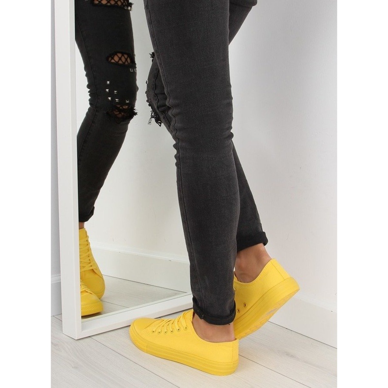 Baskets pour femmes monochromes jaunes NB176 Jaune 2