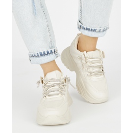 Baskets femme beiges 1
