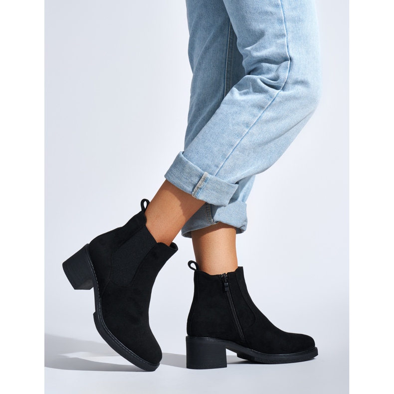 Bottines classiques noires le noir 2