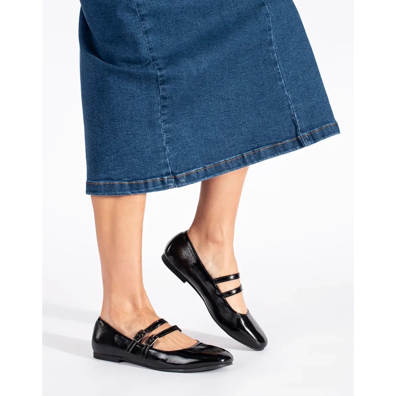 Ballerines vernies noires à fermoir le noir 2