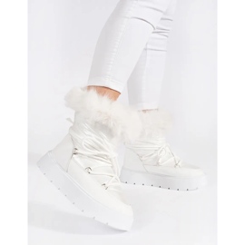 Bottines de neige femme blanches avec fourrure sur semelle épaisse 1