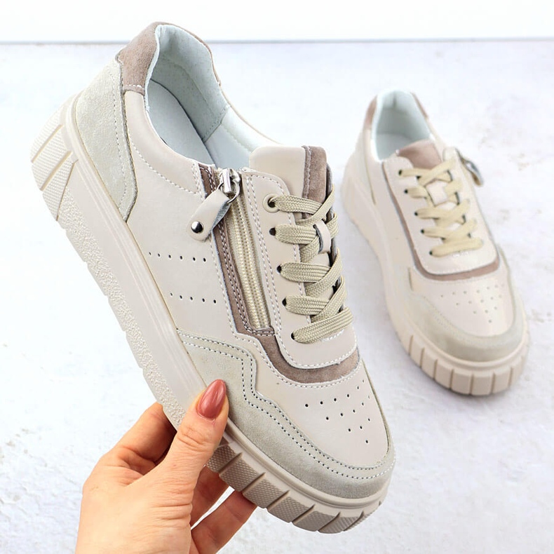 Baskets en cuir sur la plate-forme beige Filippo DP6862 1