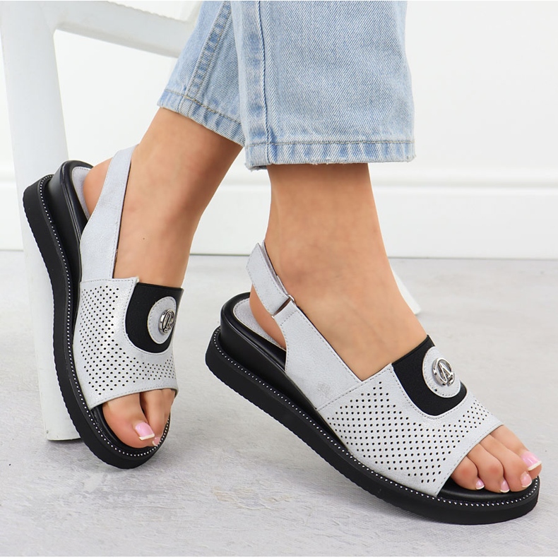 Jezzi Sandales féminines sur une plate-forme avec en caoutchouc Jeszi RMR2267-2 argent 1