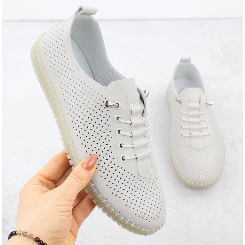 Les chaussures ouvertes pour femmes ont glissé beige Filippo DP6140 2