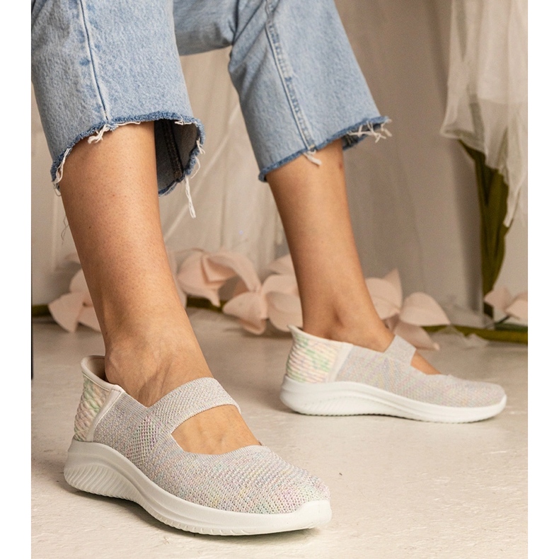 Baskets pour femmes colorées sur une semelle pressée multicolore 1