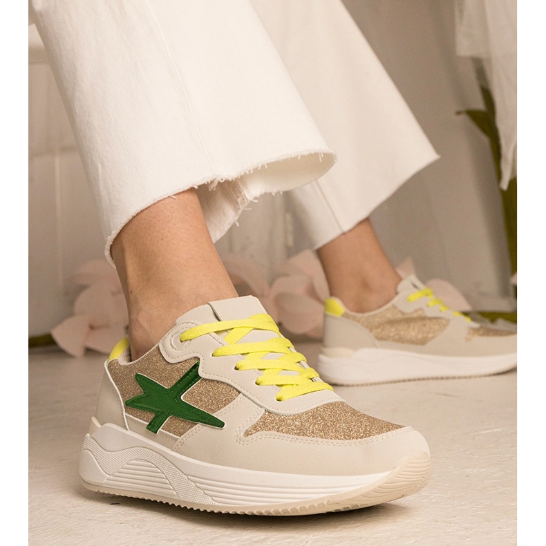 Baskets sportives féminines beige avec paillettes 2