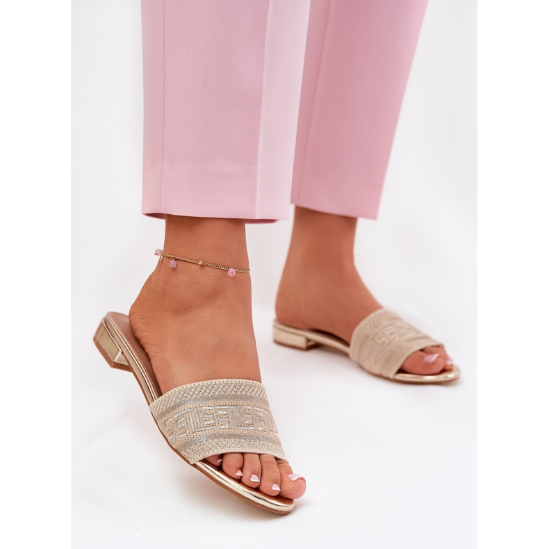 Flip pour femmes à toit doré 2