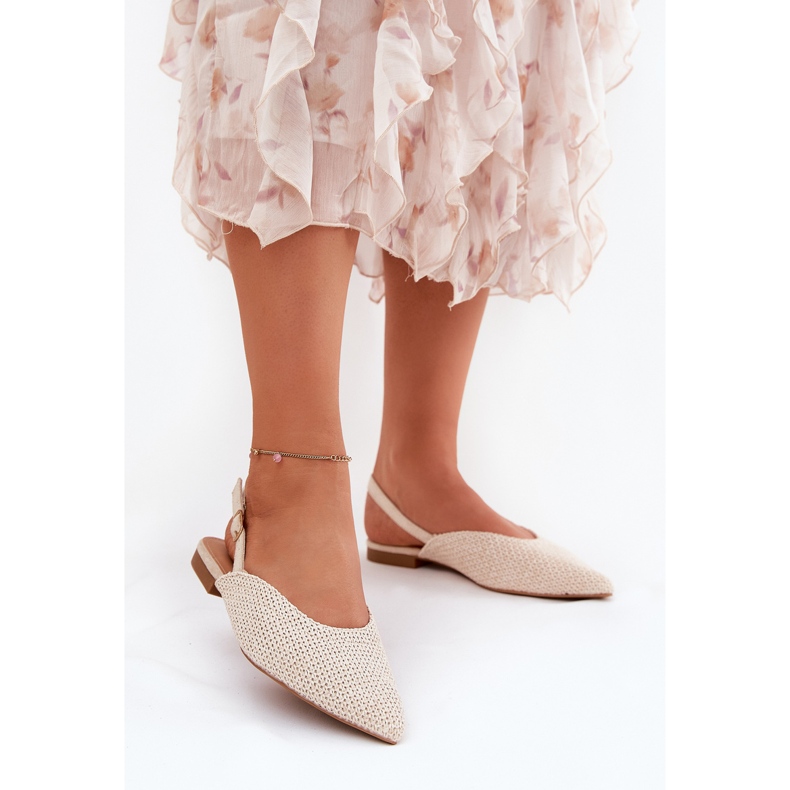 Ballerines avec tresse et orteils pointues beige 2 Ballerines avec tresse et orteils pointues beige 2