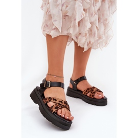 Sandales féminines sur la plate-forme avec imprimé léopard marron brun 2