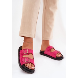 Les tongs pour femmes sur la plate-forme avec des boucles fuchsia rose 2