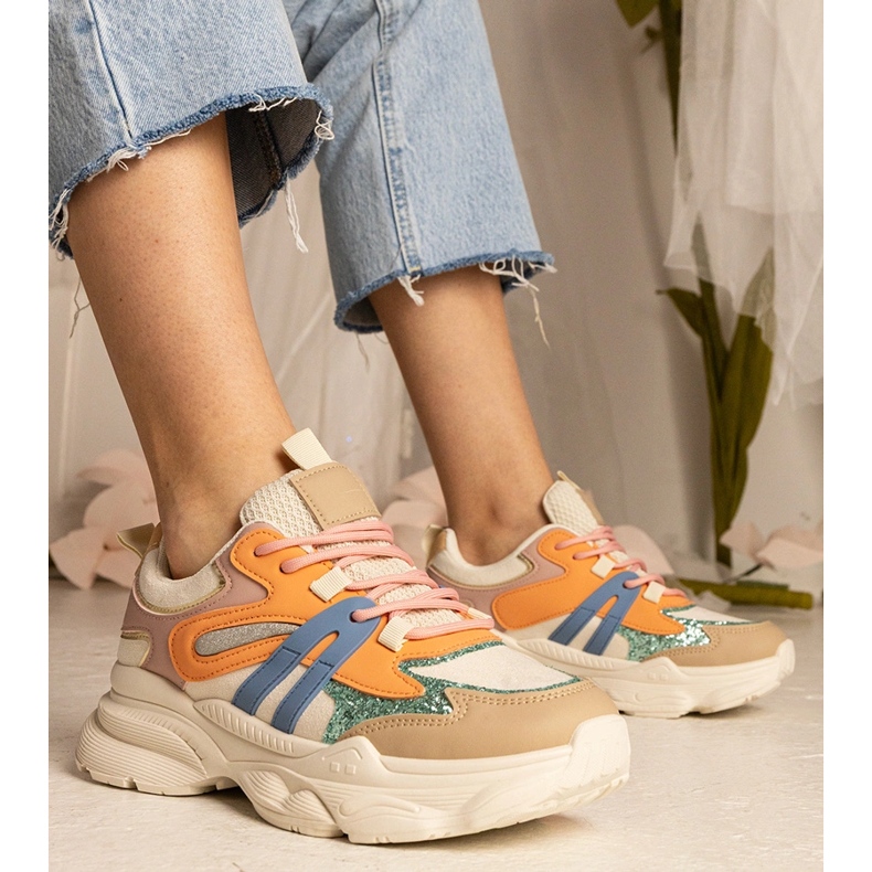 Sneakers sportifs pour femmes orange avec des paillettes 1 Sneakers sportifs pour femmes orange avec des paillettes 1