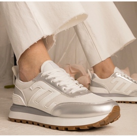 Sneakers blancs de la crème blanche Sports pour femmes 1 Sneakers blancs de la crème blanche Sports pour femmes 1