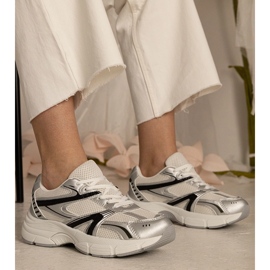 Sneakers argentés Sports pour femmes avec des paillettes 1 Sneakers argentés Sports pour femmes avec des paillettes 1