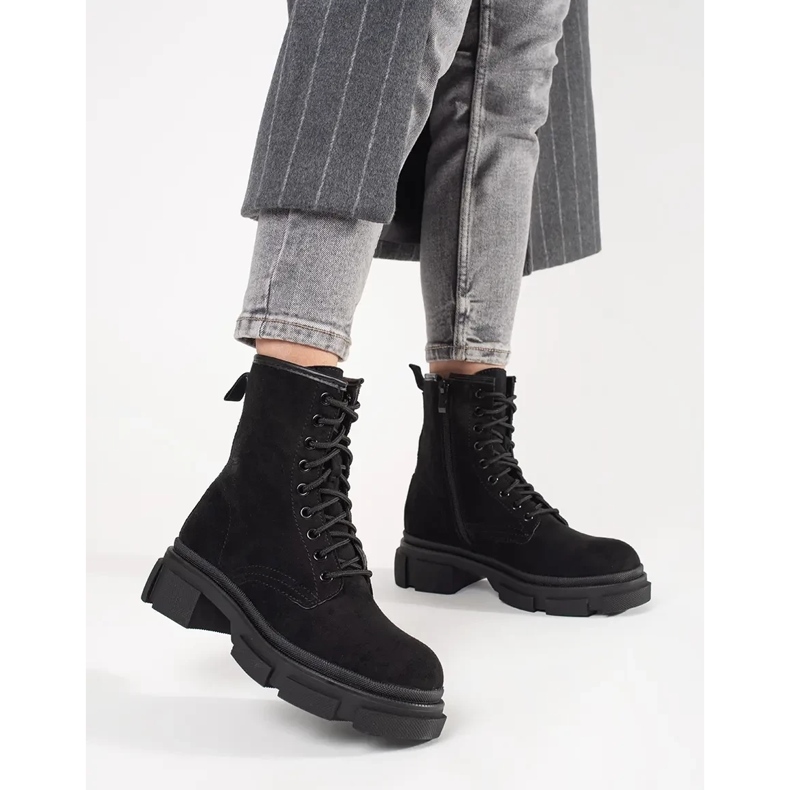 Trappeurs en daim noir 2