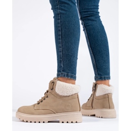 Trappeurs élégants en cuir écologique beige 1