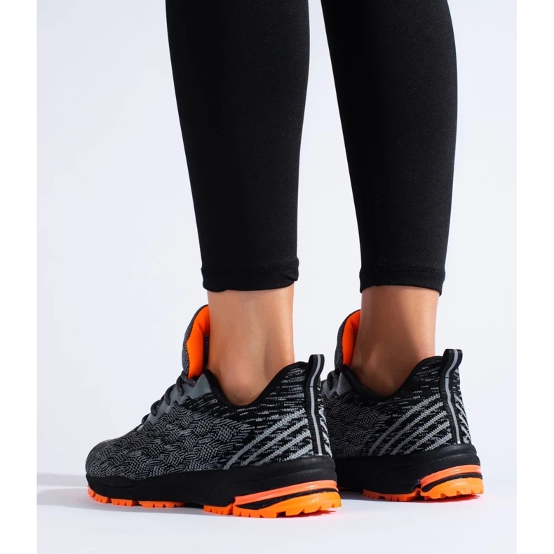 DK Baskets de sport confortables le noir 1