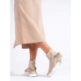 Baskets à la mode avec une chaussette beige 4