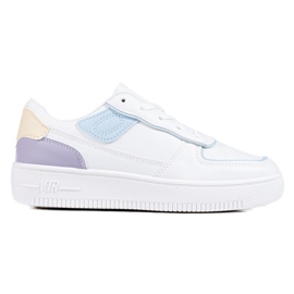 Baskets classiques sur la plate-forme blanche 1