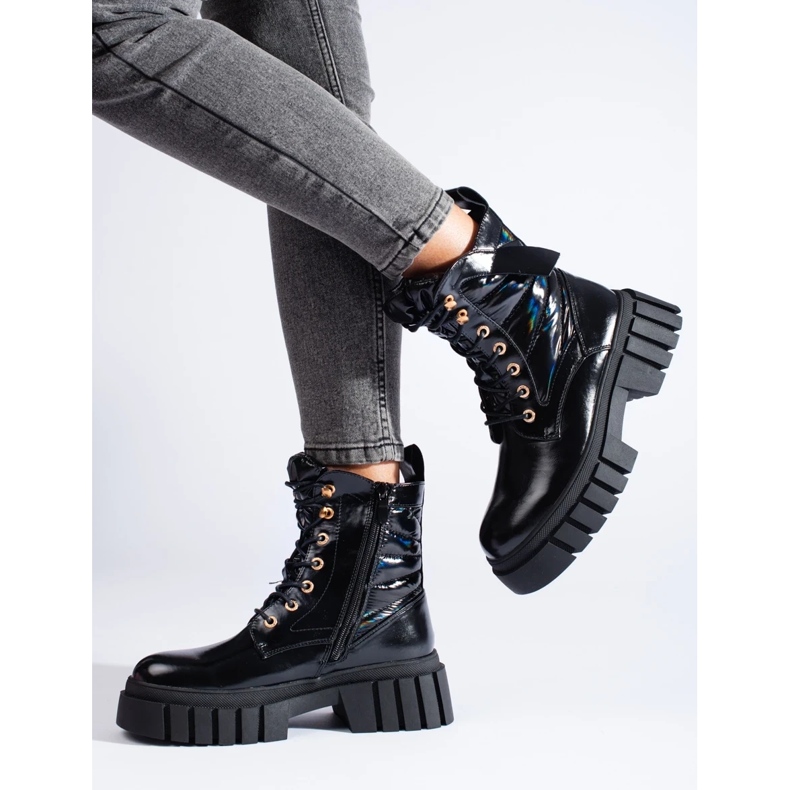 Chaussures de travail noires pour femmes à semelle épaisse 1