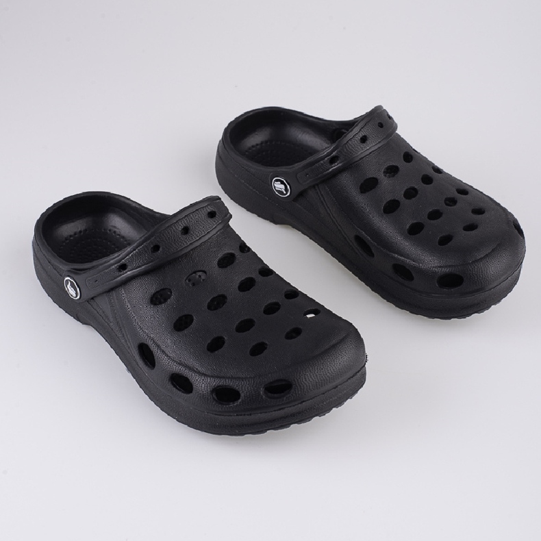 Tongs légères noires garçon le noir 2 Tongs légères noires garçon le noir 2