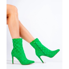 Bottines femme hautes et ajustées à talon aiguille vert 3